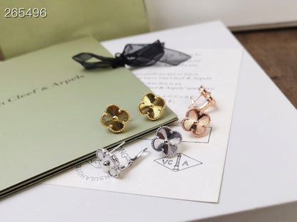 Miro CLOVER MEDIUM STUD EARRINGS