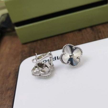 Miro CLOVER MEDIUM STUD EARRINGS