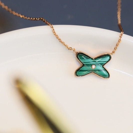 Miro JEUX MALACHITE 1 DIAMOND PINK GOLD NECKLACE