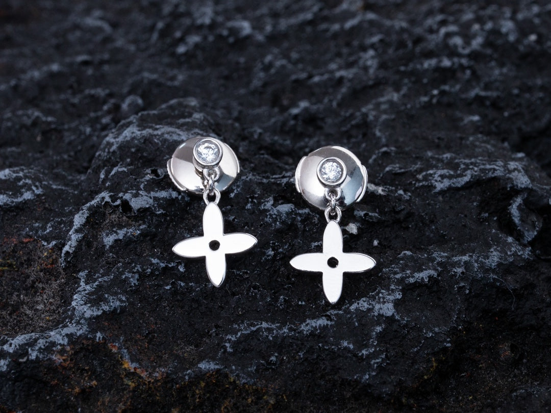 Miro VIDYLLE SILVER DIAMOND MINI DROP EARRINGS