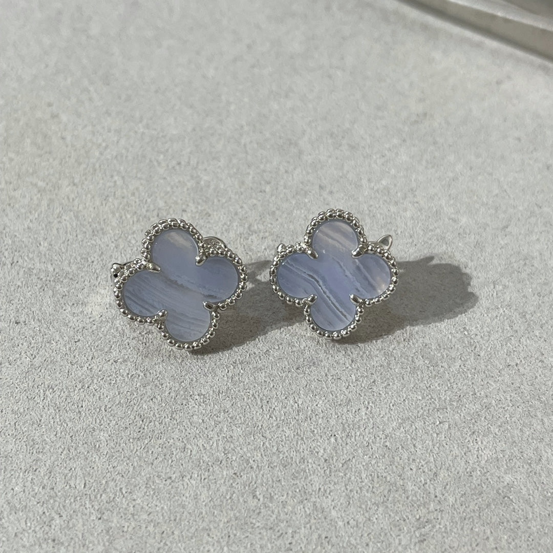 Miro CLOVER CHALCEDONY SILVER STUD EARRINGS