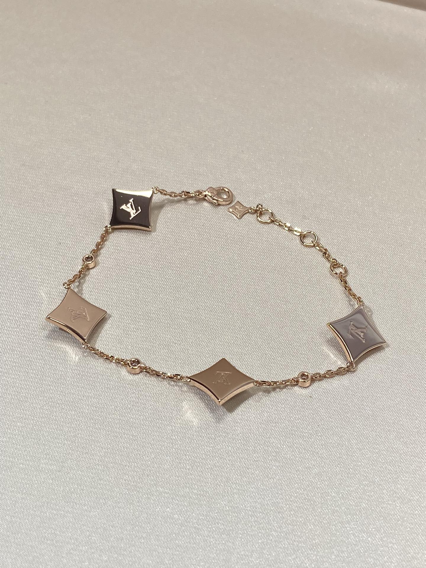 Miro STAR 4 MOTIF MOP DIAMOND PINK GOLD BRACELET