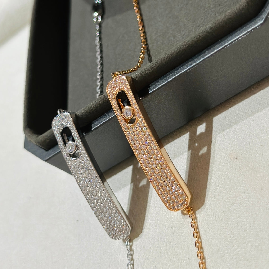 [Miro ]MOVE CLASSIQUE DIAMOND PAVED BRACELET