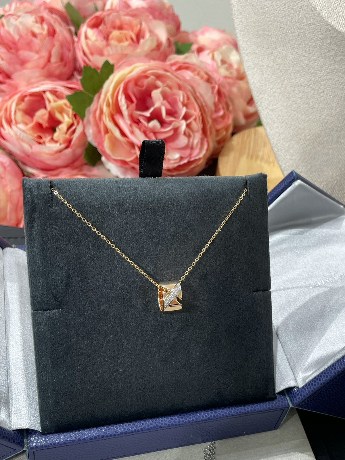 Miro LIENS EVIDENCE DIAMOND NECKLACE