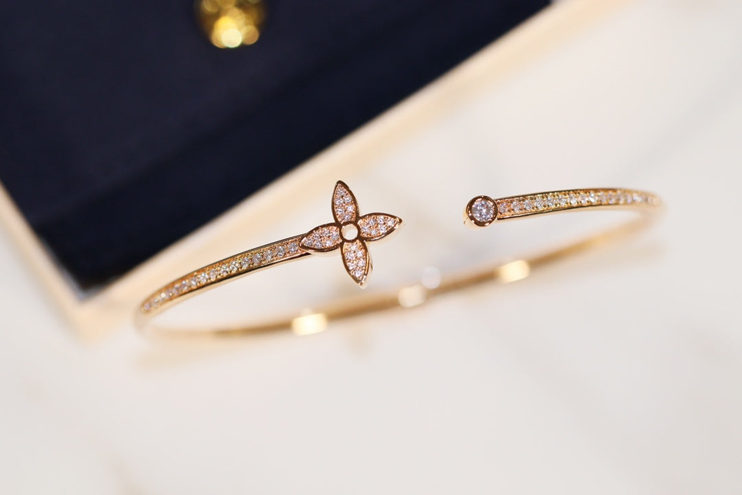 Miro IDYLLE GOLD OPEN BRACELET DIAMOND PAVED