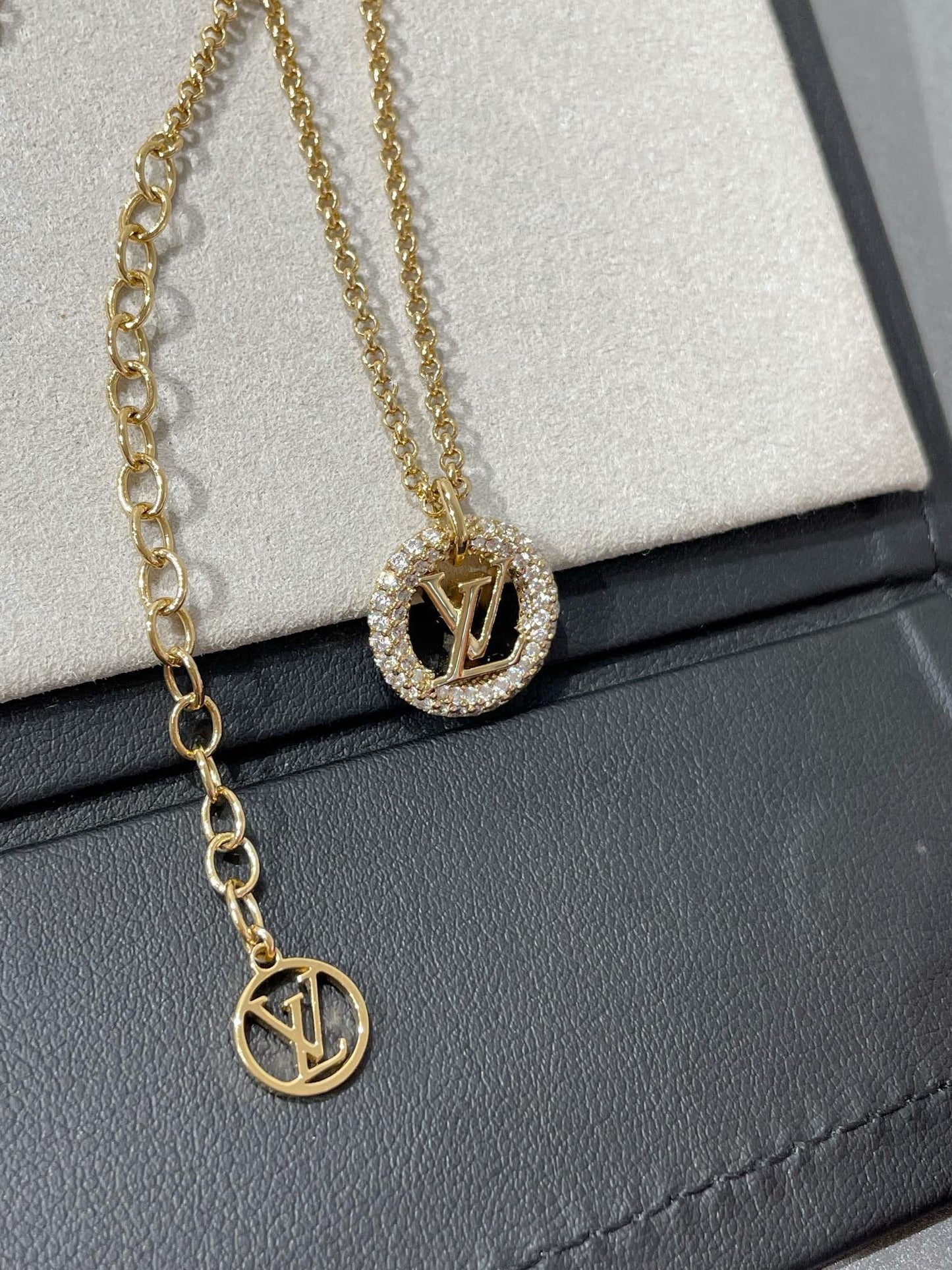 Miro BY NIGHT DIAMOND PAVED NECKLACE