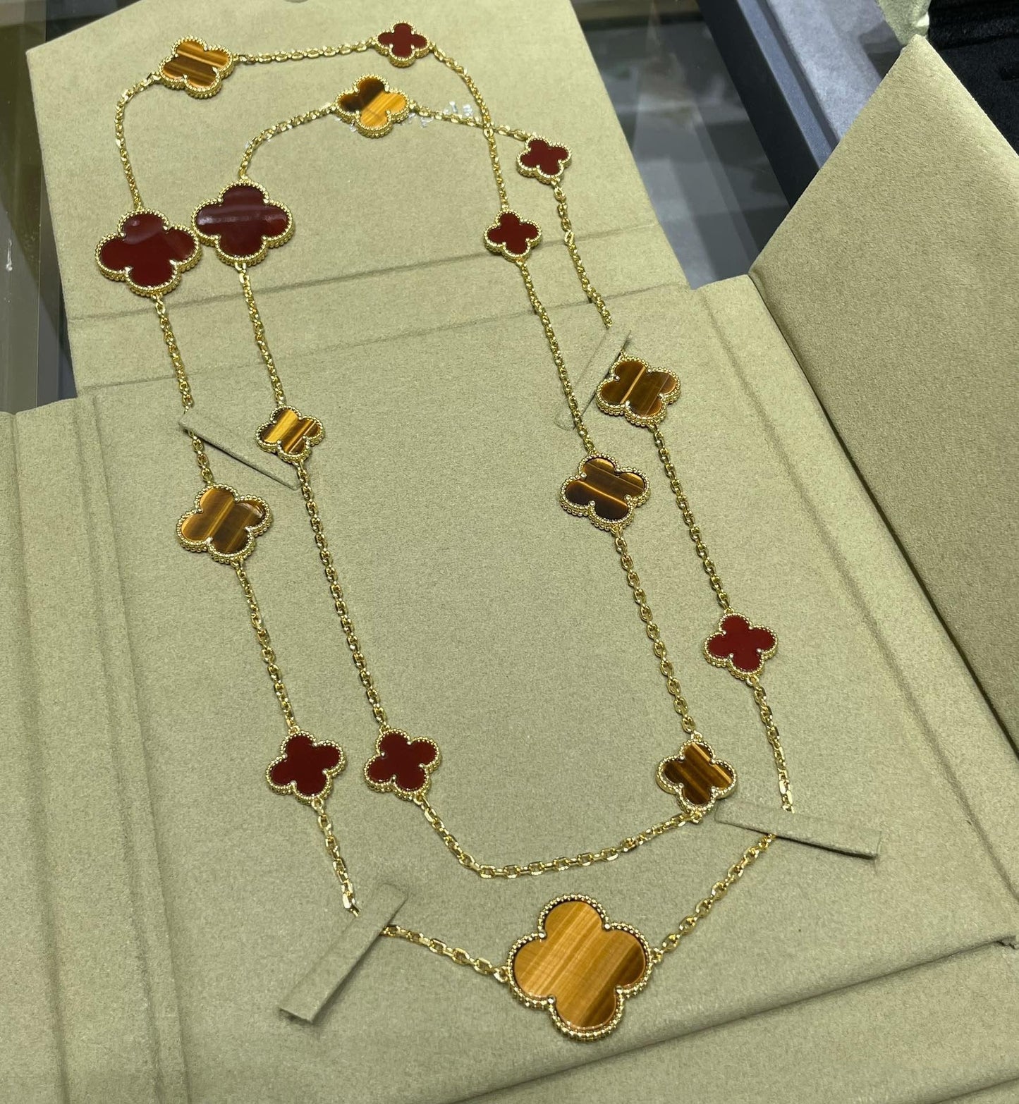 Miro CLOVER 16 MOTIF CARNELIAN TIGER EYE ROSE GOLD NECKLACE