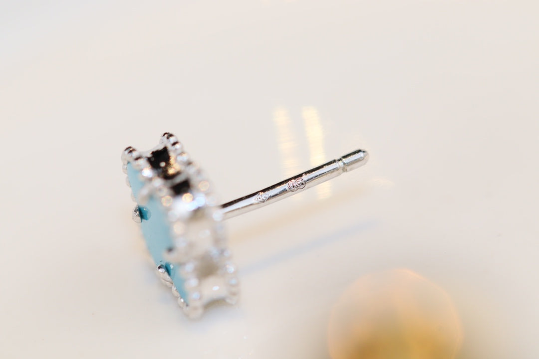 Miro CLOVER MINI TURQUOISE SILVER STUD EARRINGS