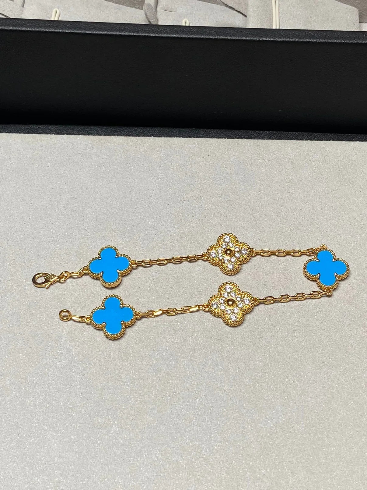 [Miro ]New CLOVER 5 MOTIF BLUE AGATE BRACELET COLLECTION