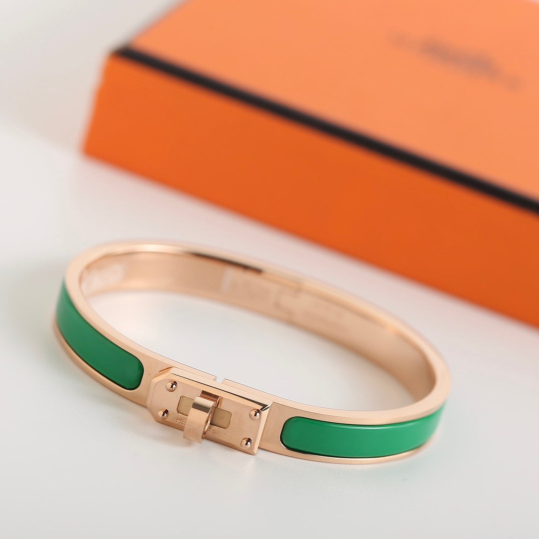 Miro HM KELLY GREEN BRACELET