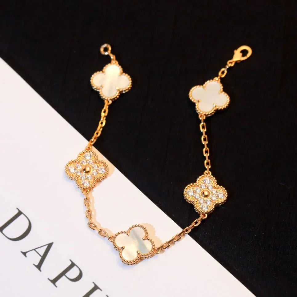 [Miro ]New CLOVER WHITE PEARL MOP 5 MOTIF BRACELET COLLECTION