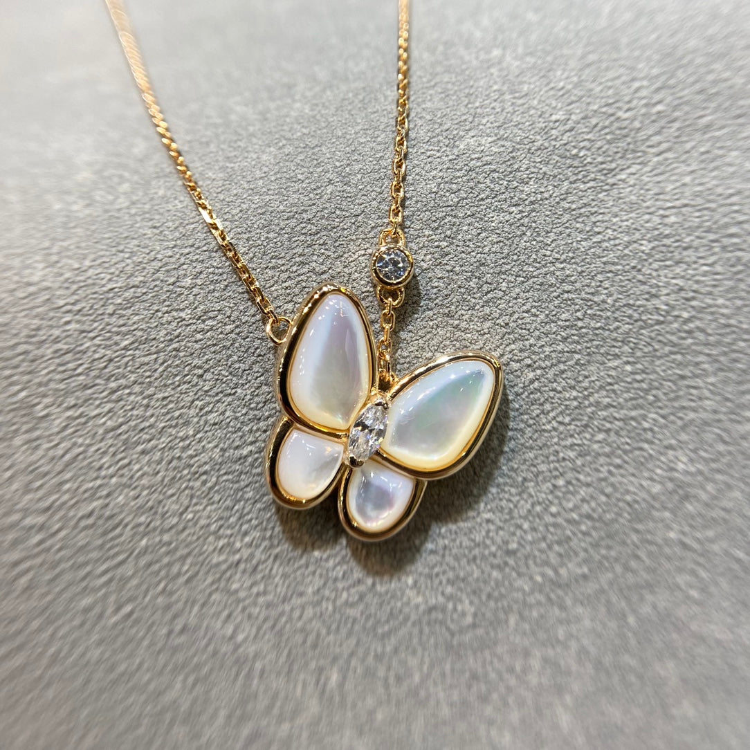 Miro BUTTERFLY MOP DIAMOND NECKLACE