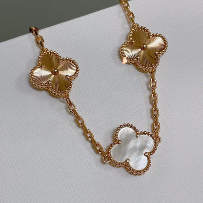 [Miro ]New CLOVER WHITE PEARL MOP 5 MOTIF BRACELET COLLECTION