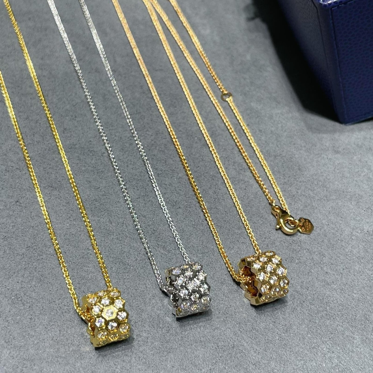 Miro BEE LOVE DIAMOND PAVED 3 ROW NECKLACE