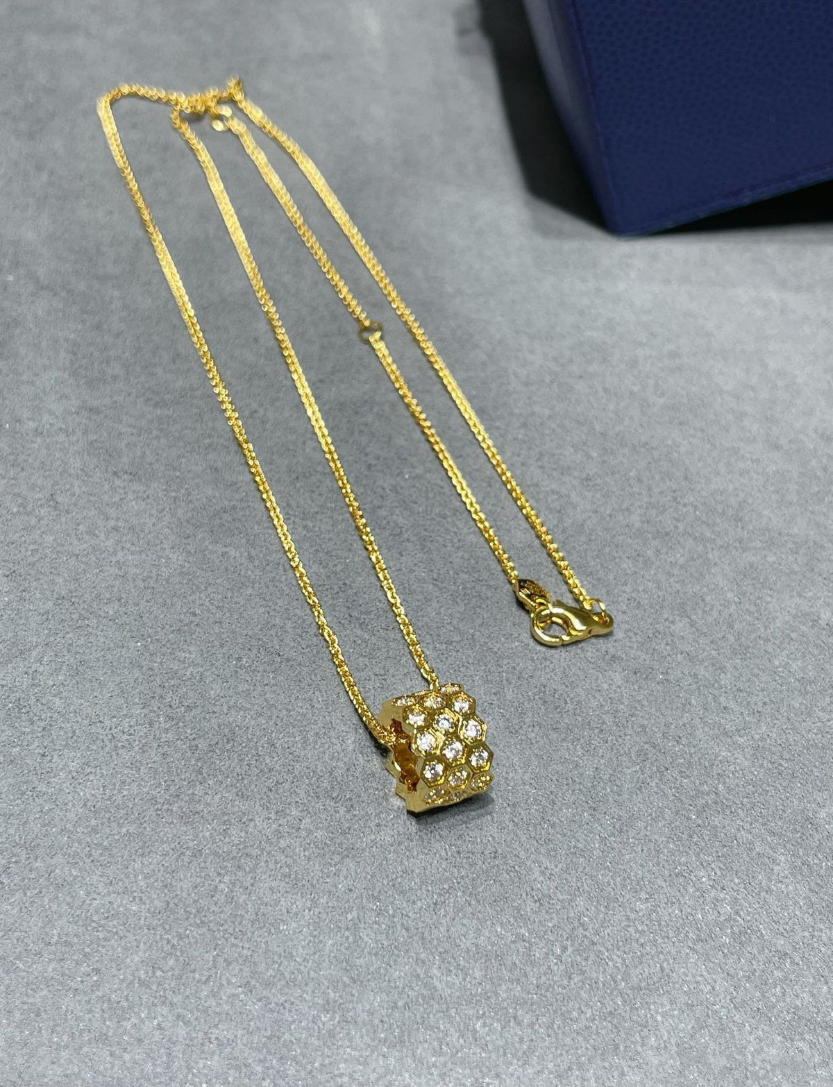 Miro BEE LOVE DIAMOND PAVED 3 ROW NECKLACE
