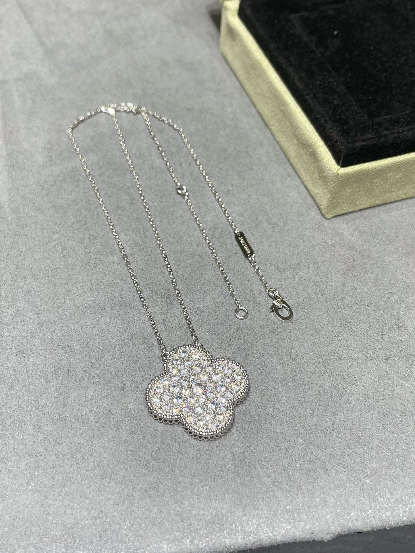 Miro CLOVER 25MM LARGE PENDANT DIAMOND PAVED SILVER NECKLACE