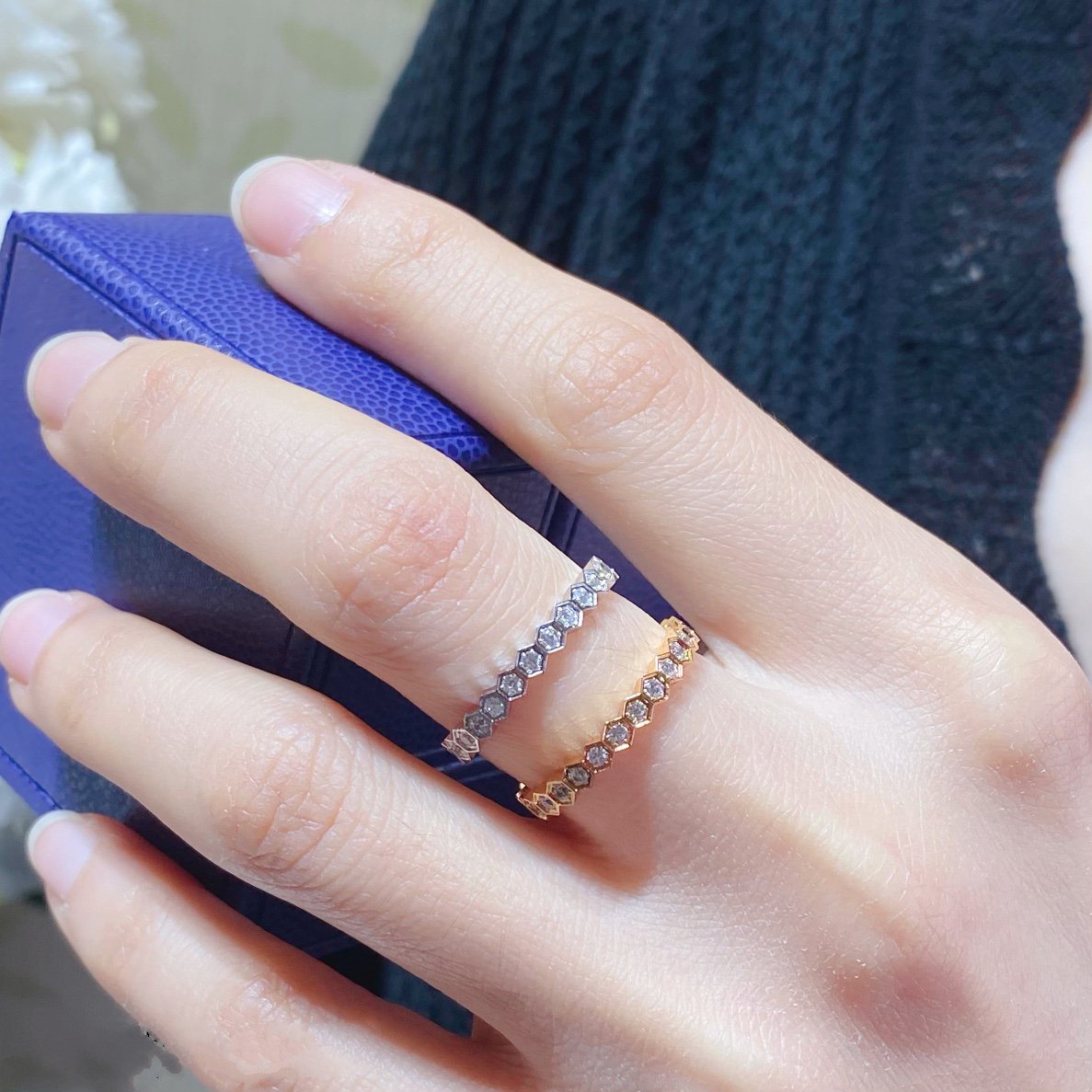 Miro BEE LOVE DIAMOND PAVED SMALL RING