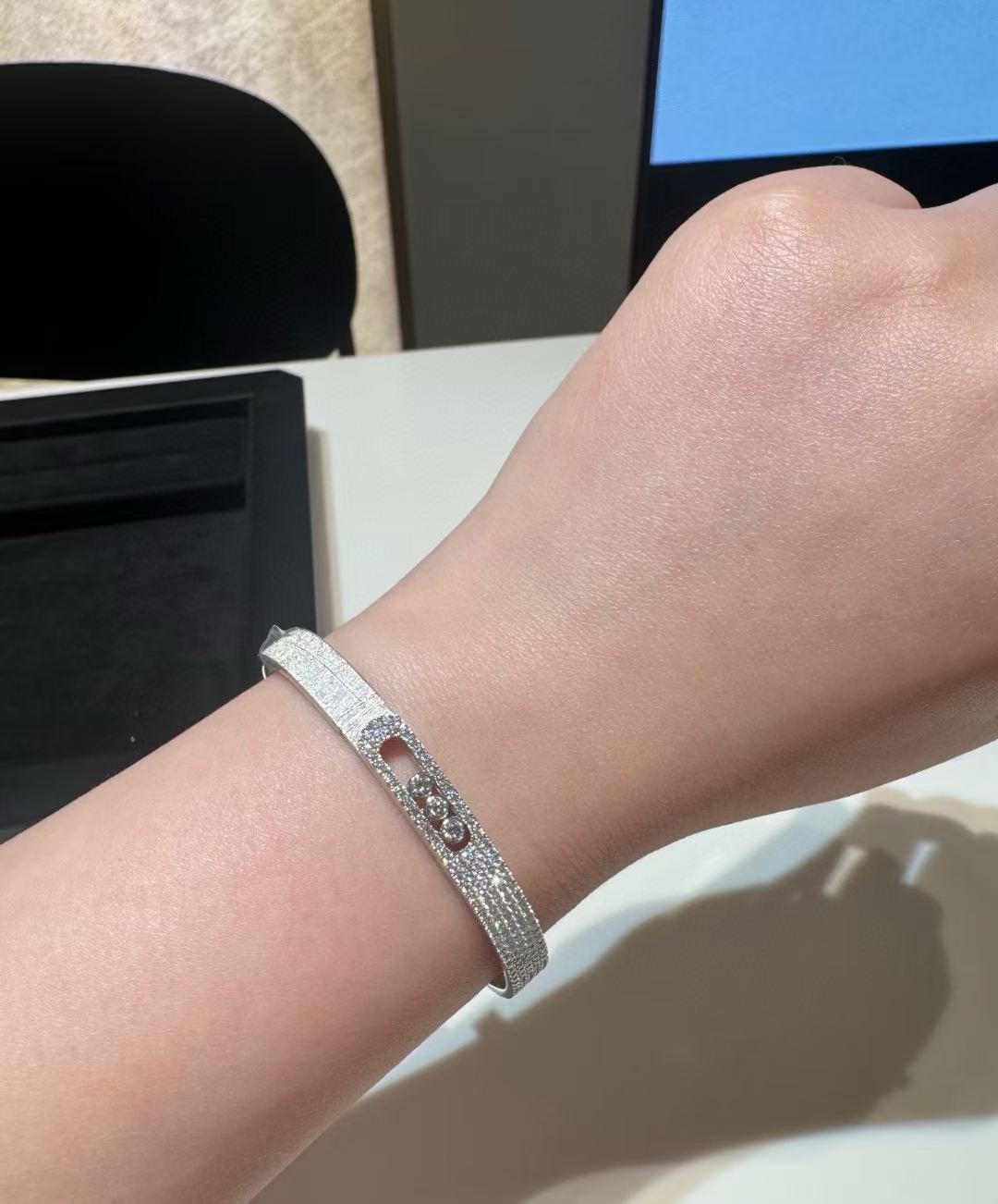[Miro ] 2026 BRAND-NEW FROSTED BRACELET WITH DIAMONDS THREE COLORS