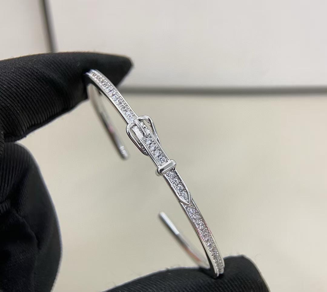 [Miro ] DIAMOND-ENCRUSTED BRACELET THREE COLORS