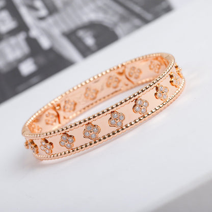 Miro CLOVER BRACELET 8MM DIAMONDS