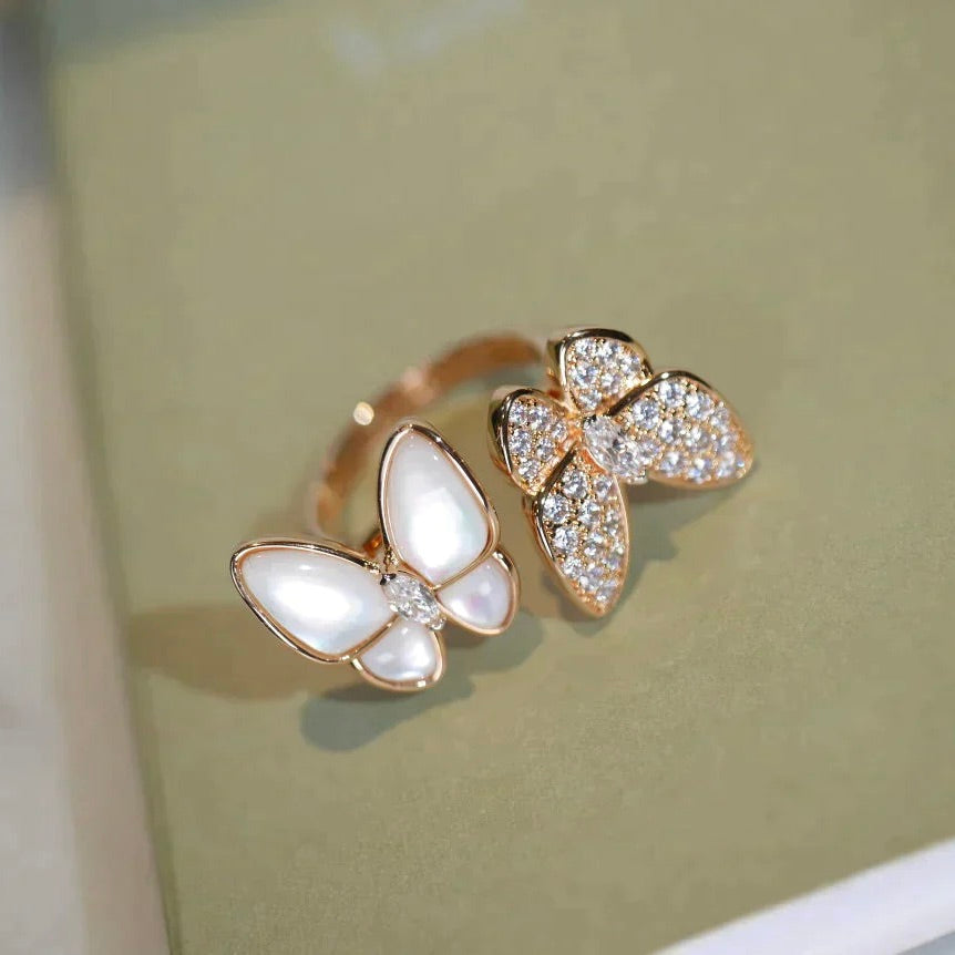 Miro TWIN BUTTERFLY DIAMOND MOP RING