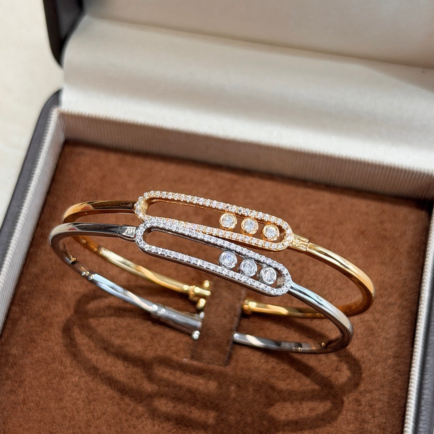 [Miro ]Move Pavé Diamond Bangle Bracelet M