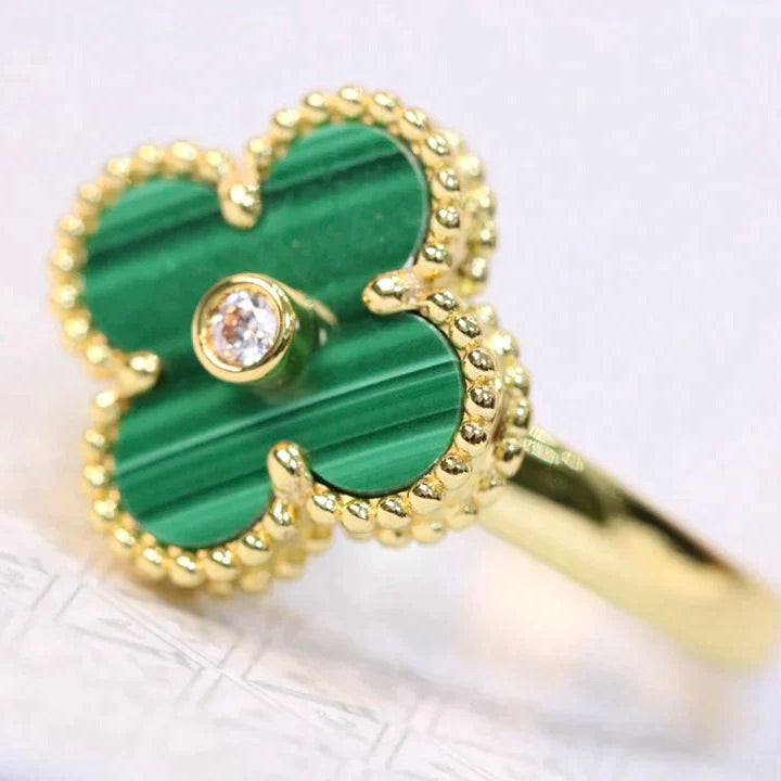 Miro CLOVER MALACHITE RING GOLD DIAMOND