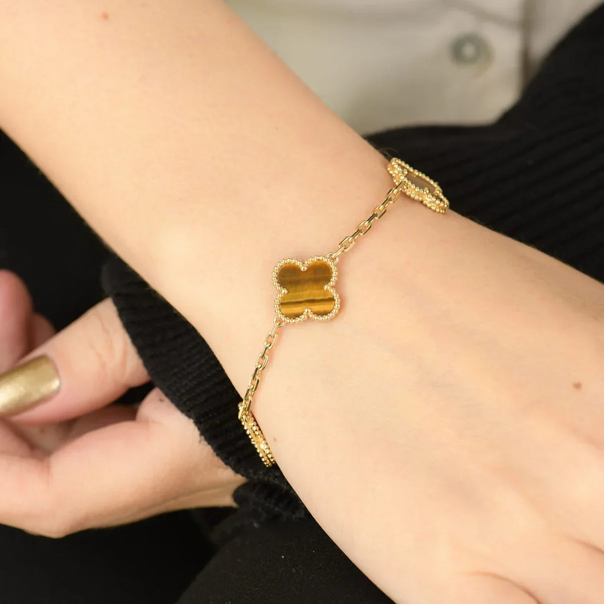 [Miro ]New  CLOVER 5 MOTIFS TIGER EYE BRACELET COLLECTION