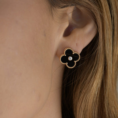 Miro CLOVER MEDIUM 1 MOTIFS ONYX DIAMOND EARRINGS