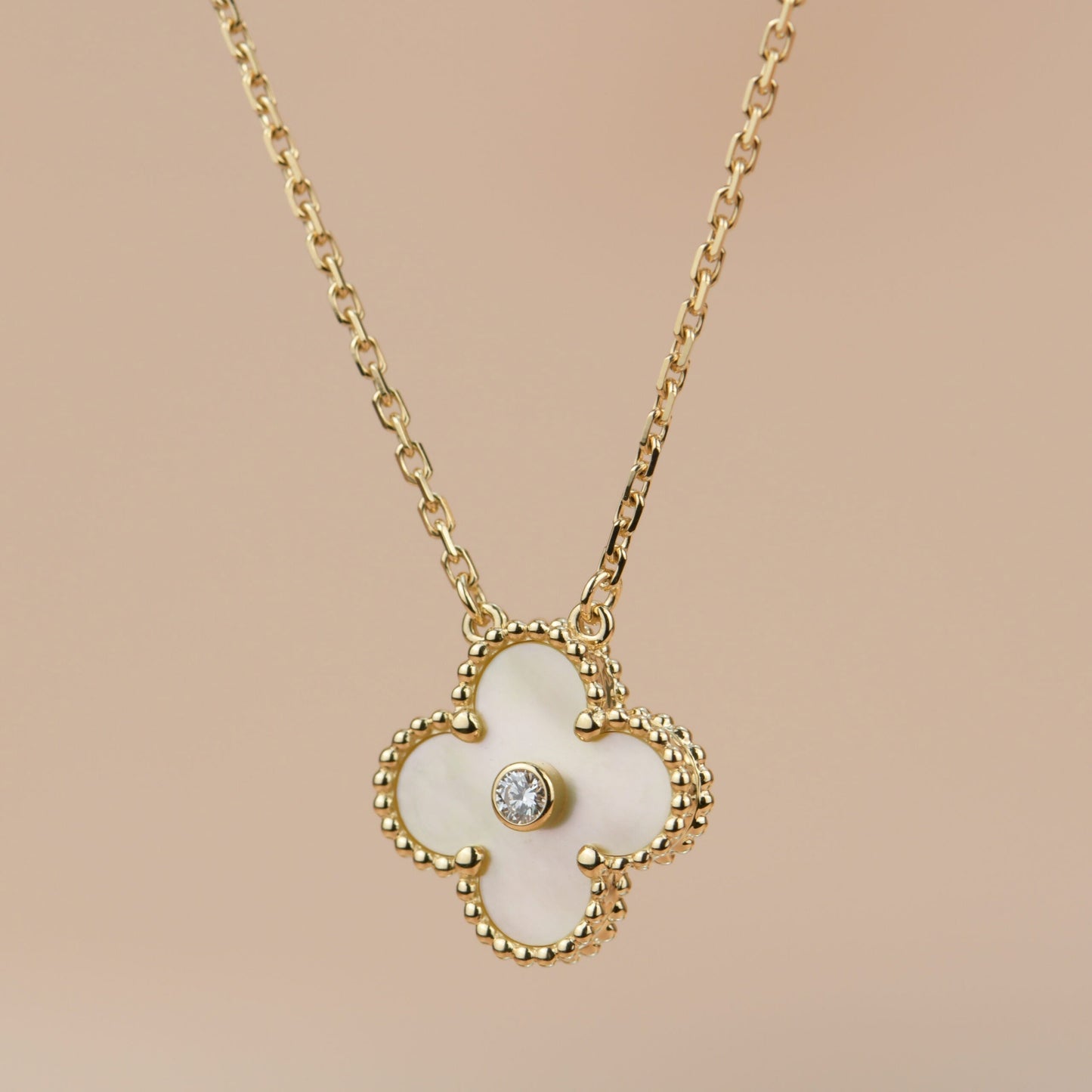 Miro CLOVER 15MM DIAMOND GOLD MOTHER OF PEARL NECKLACE