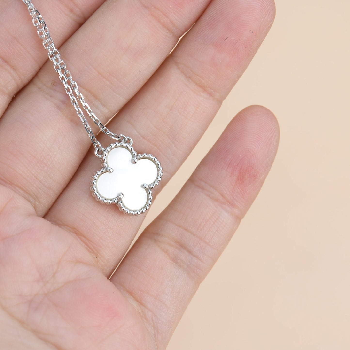 Miro CLOVER  15MM WHITE MOTHER-OF-PEARL SILVER