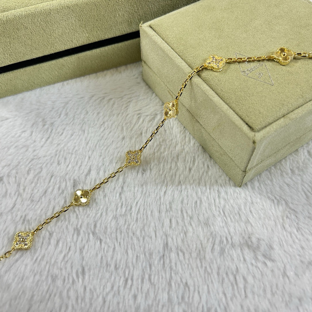 [Miro ]CLOVER 6 MOTIF DIAMOND LASER BRACELET