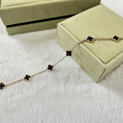 [Miro ]CLOVER 6 MOTIF  ONYXS BRACELET