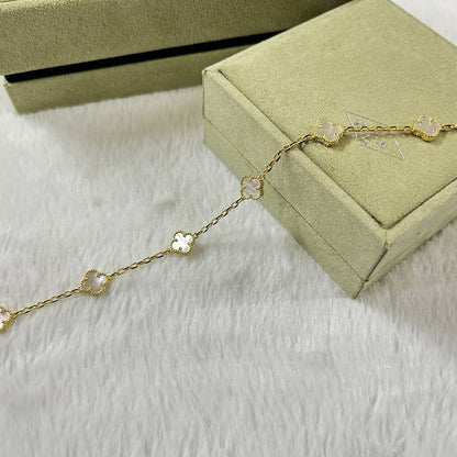 [Miro ]CLOVER 6 MOTIF WHITE MOP BRACELET