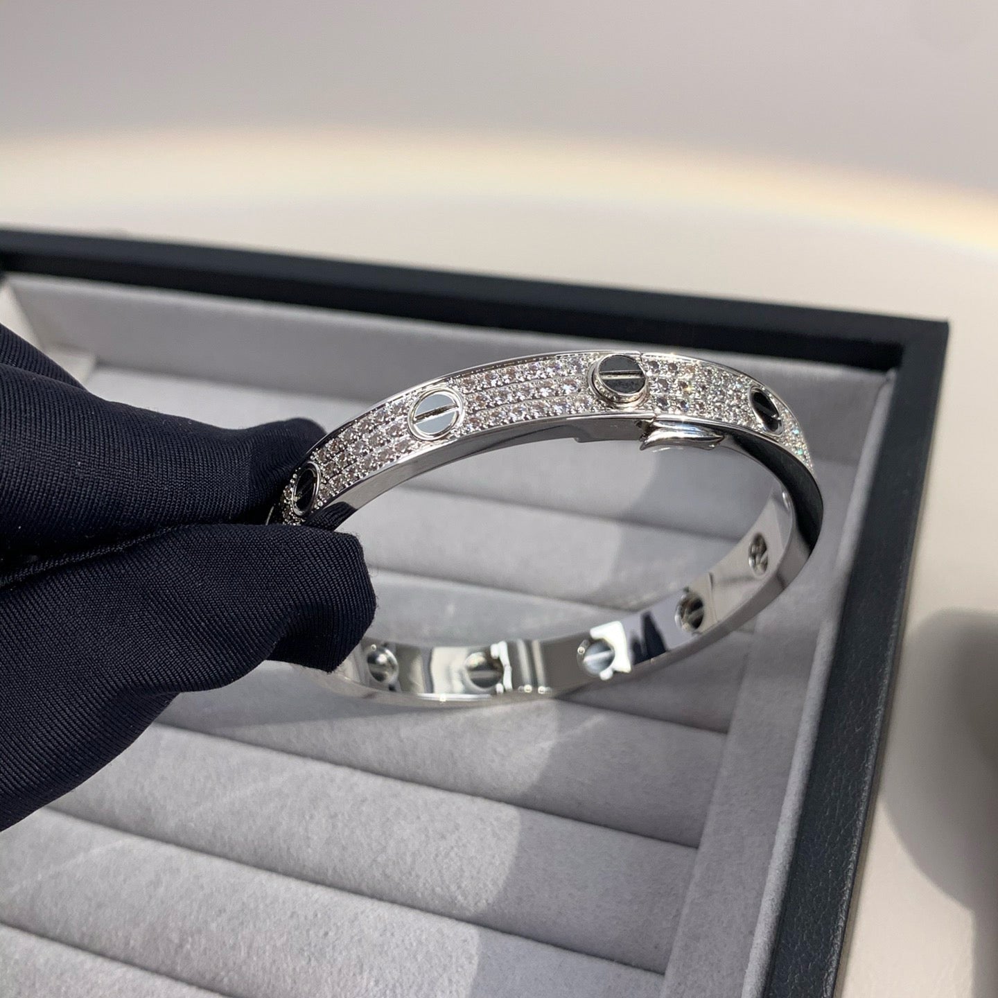 Miro LOVE BRACELET 6.1MM DIAMOND-PAVED CERAMIC