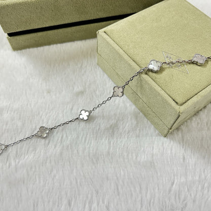 [Miro ]CLOVER 6 MOTIF WHITE MOP BRACELET
