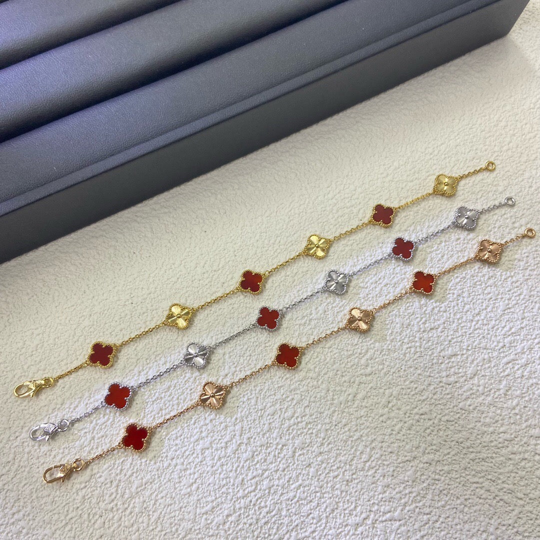 [Miro ]CLOVER 6 MOTIF RED AGATE LASER BRACELET