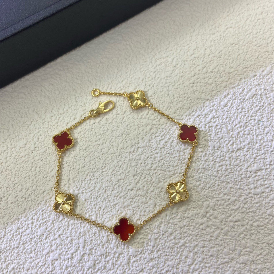 [Miro ]CLOVER 6 MOTIF RED AGATE LASER BRACELET