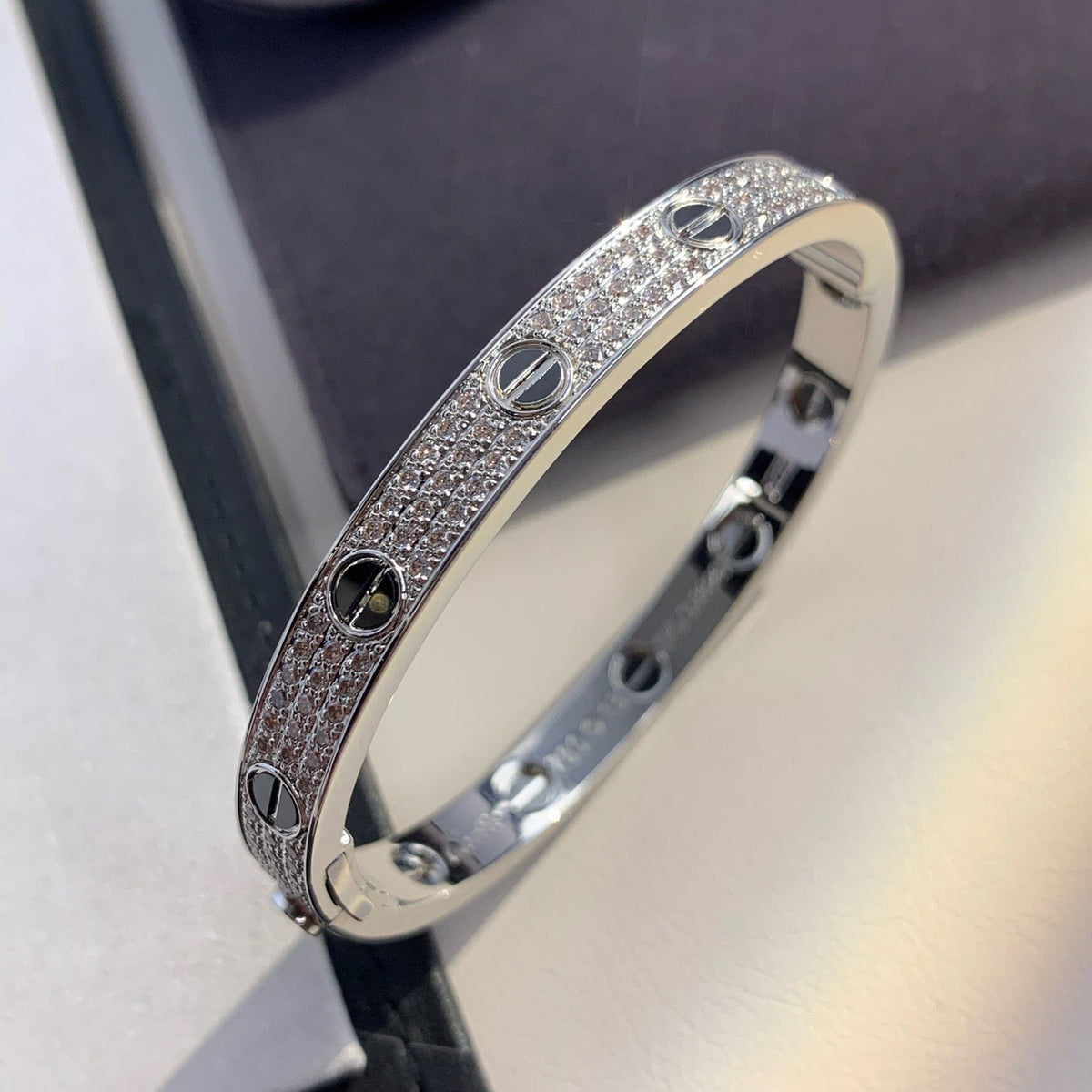 Miro LOVE BRACELET 6.1MM DIAMOND-PAVED CERAMIC