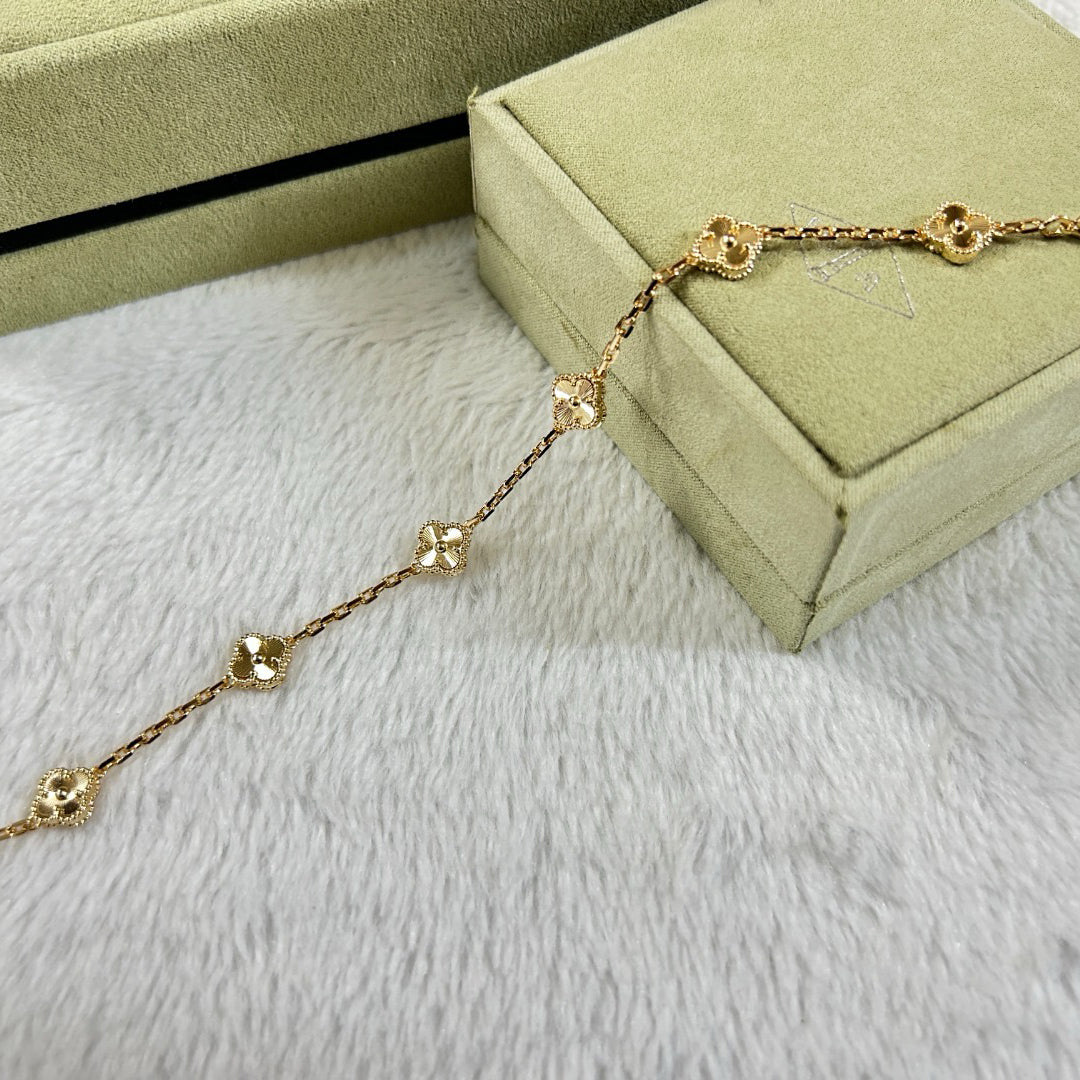 [Miro ]New CLOVER 6 MOTIF DIAMOND BRACELET