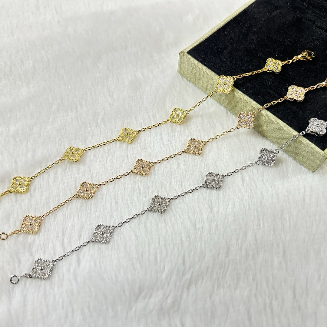[Miro ]New CLOVER 6 MOTIF DIAMOND BRACELET