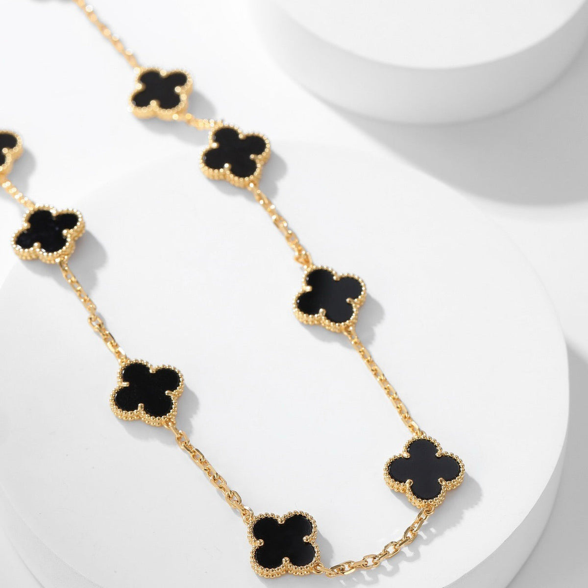 Miro CLOVER 10 MOTIFS ONYX NECKLACE