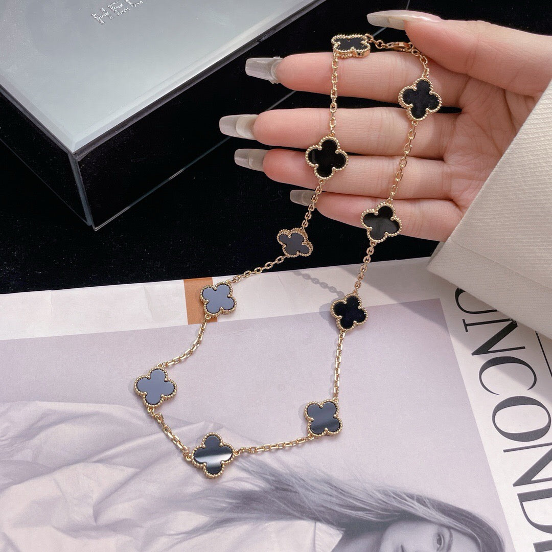 Miro CLOVER 10 MOTIFS ONYX NECKLACE