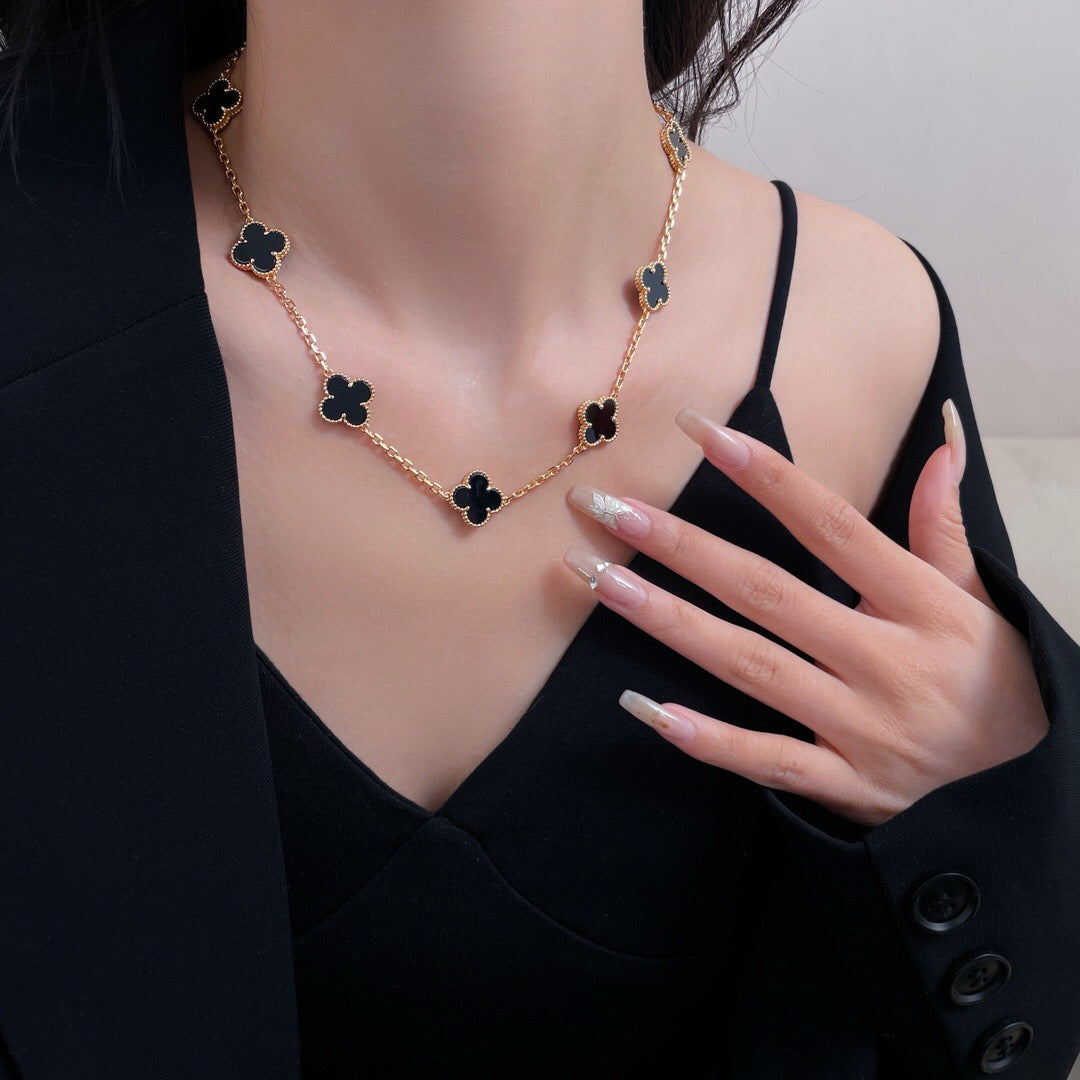 Miro CLOVER 10 MOTIFS ONYX NECKLACE