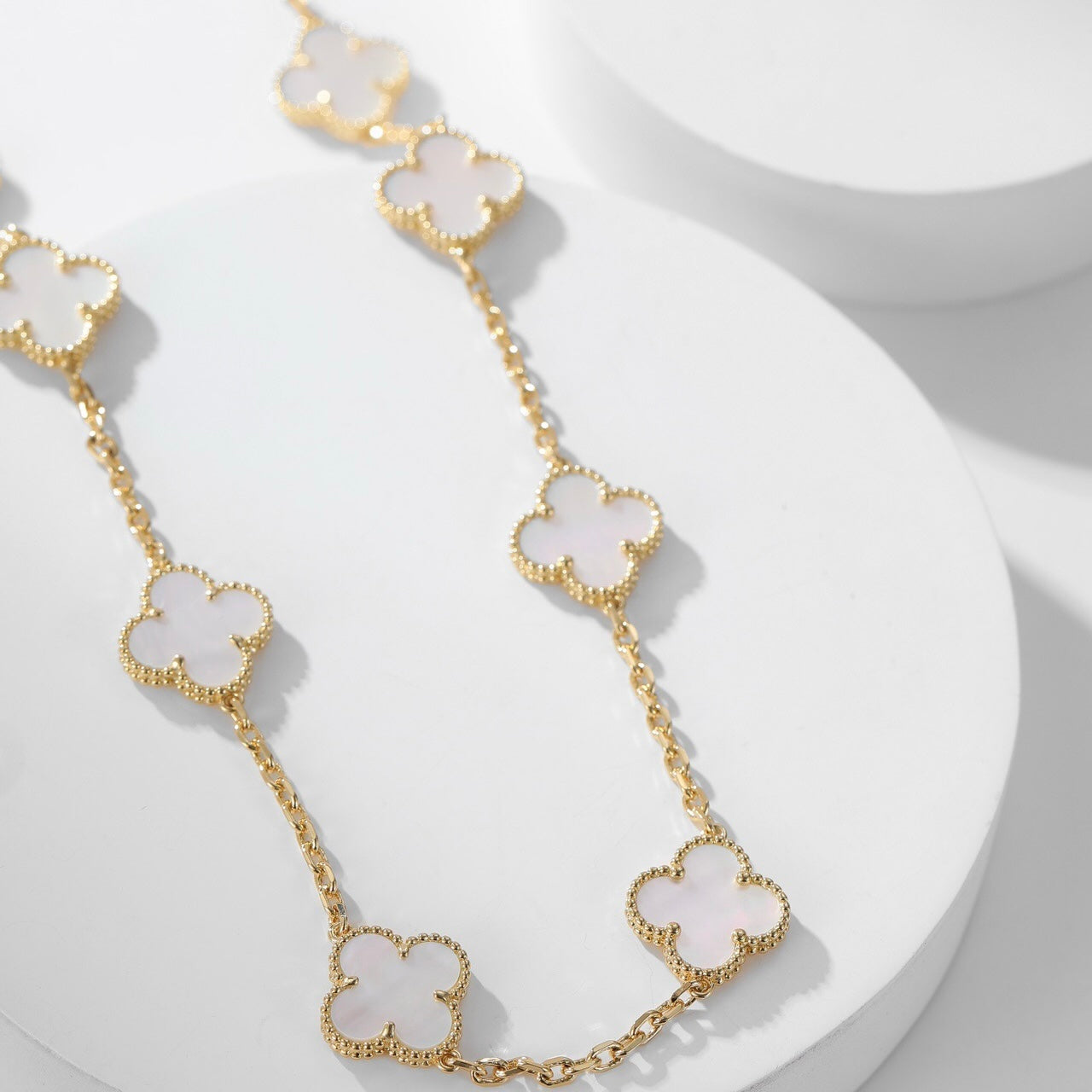 Miro CLOVER 10 MOTIFS WHITE MOTHER OF PEARL NECKLACE