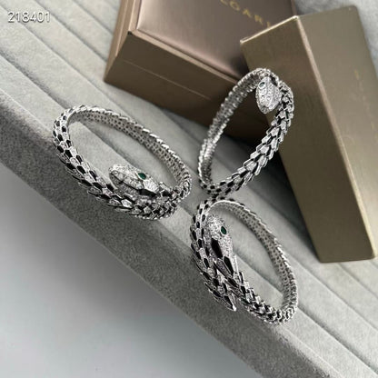 [Miro ] EW OBSIDIAN & DIAMOND SERPENT BRACELET