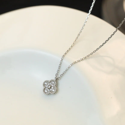 Miro CLOVER MINI 9.5MM PENDANT DIAMOND NECKLACE