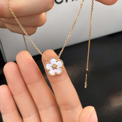 Miro LUCKY  WHITE MOP  PLUM BLOSSOM NECKLACE