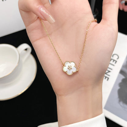ミロ ラッキーホワイトモップ 梅の花 ブレスレット