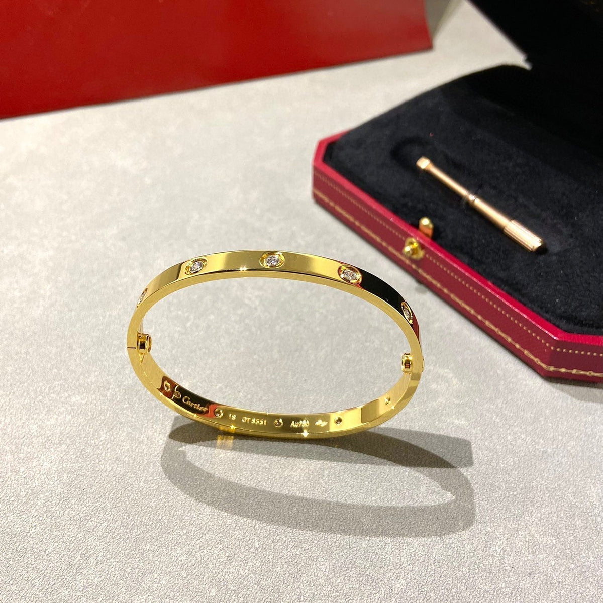 Miro LOVE BRACELET 6.1MM 10 DIAMONDS